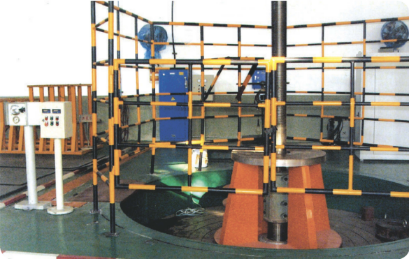 ZCN078-（300、500、800、1000）噸 定子鐵芯下拉式套缸油壓機(jī)成套設(shè)備